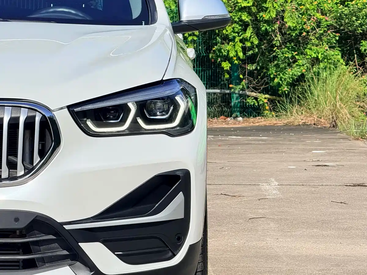 BMW X1 2022 Facelift xDrive25Li Premium Edition фото 11