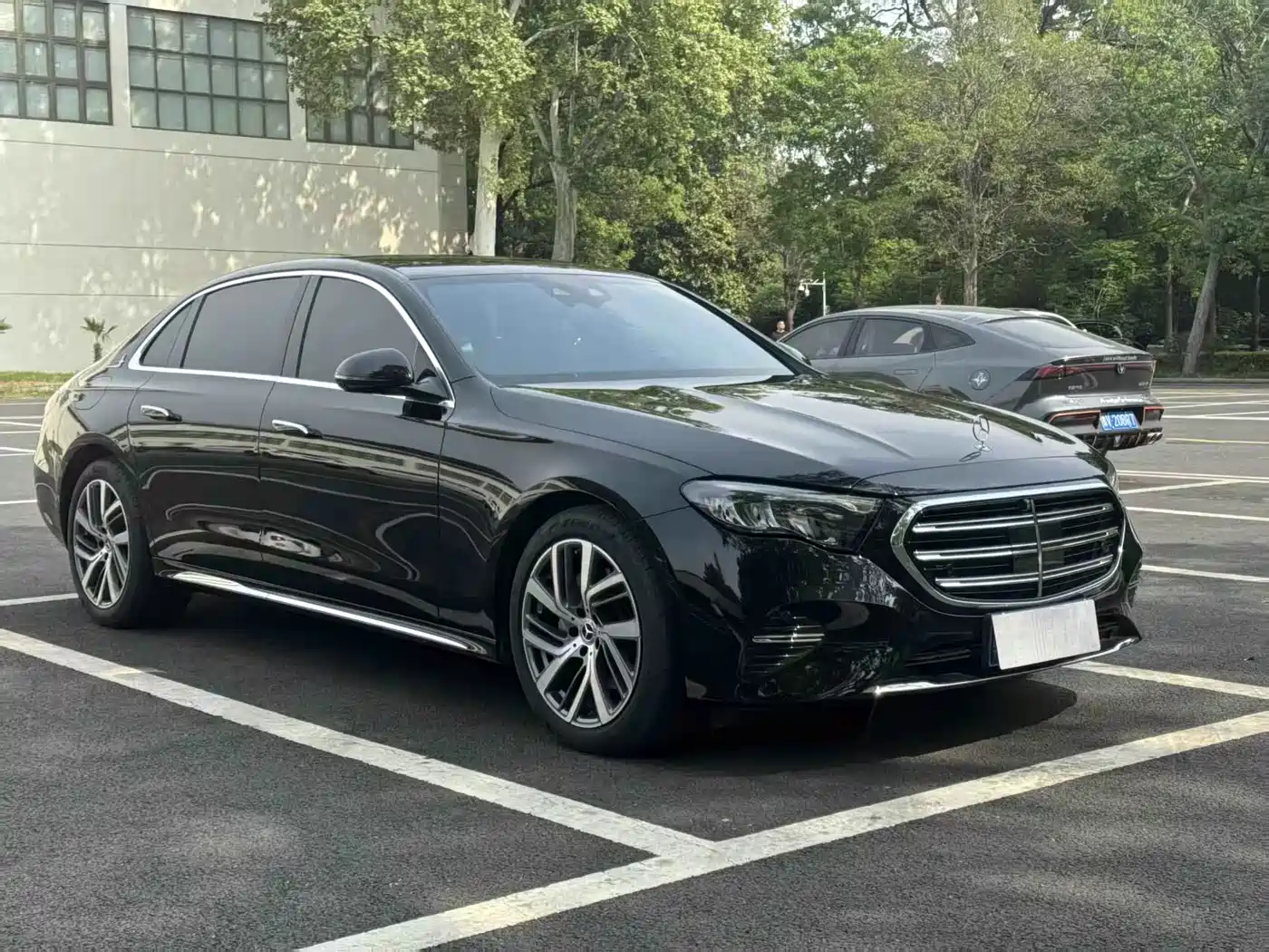 Mercedes-Benz E-Class 2024 Facelift E 300 L Fashion фото 2