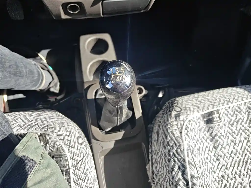 Dongfeng Xiaokang DFSK K07S 2024 2022 1.3L High-Power Base Edition