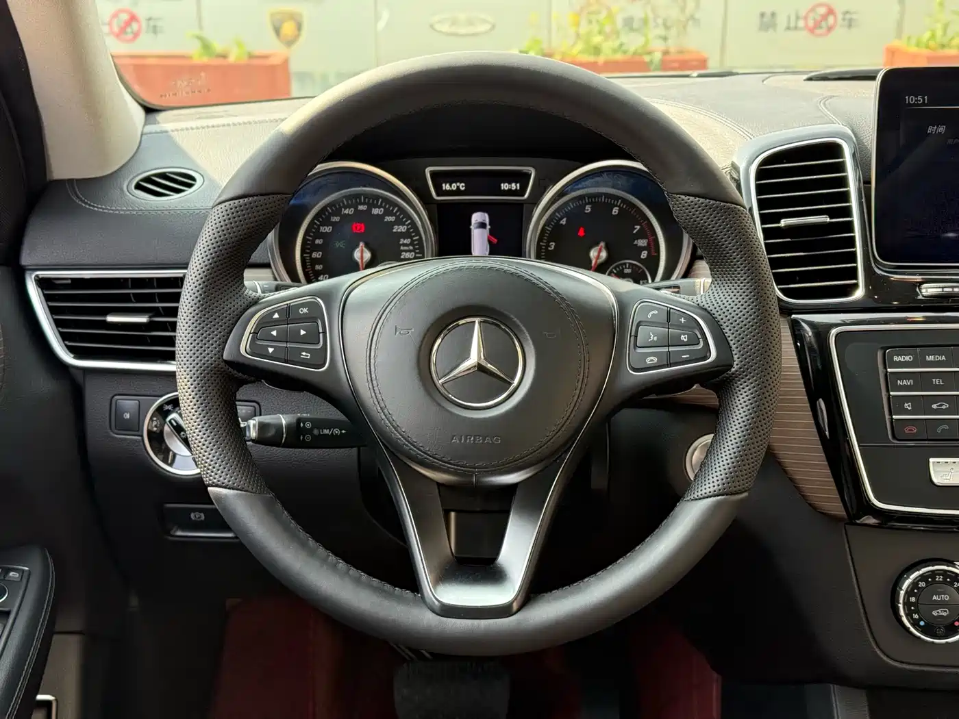 Mercedes-Benz GLS 2018 Facelift GLS 400 4MATIC Sport фото 13