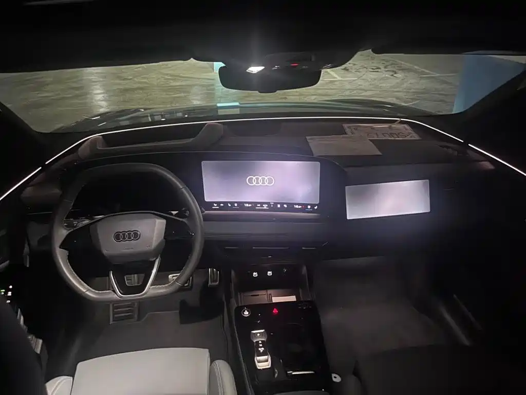 Фото 4 - Audi Q6L e-tron