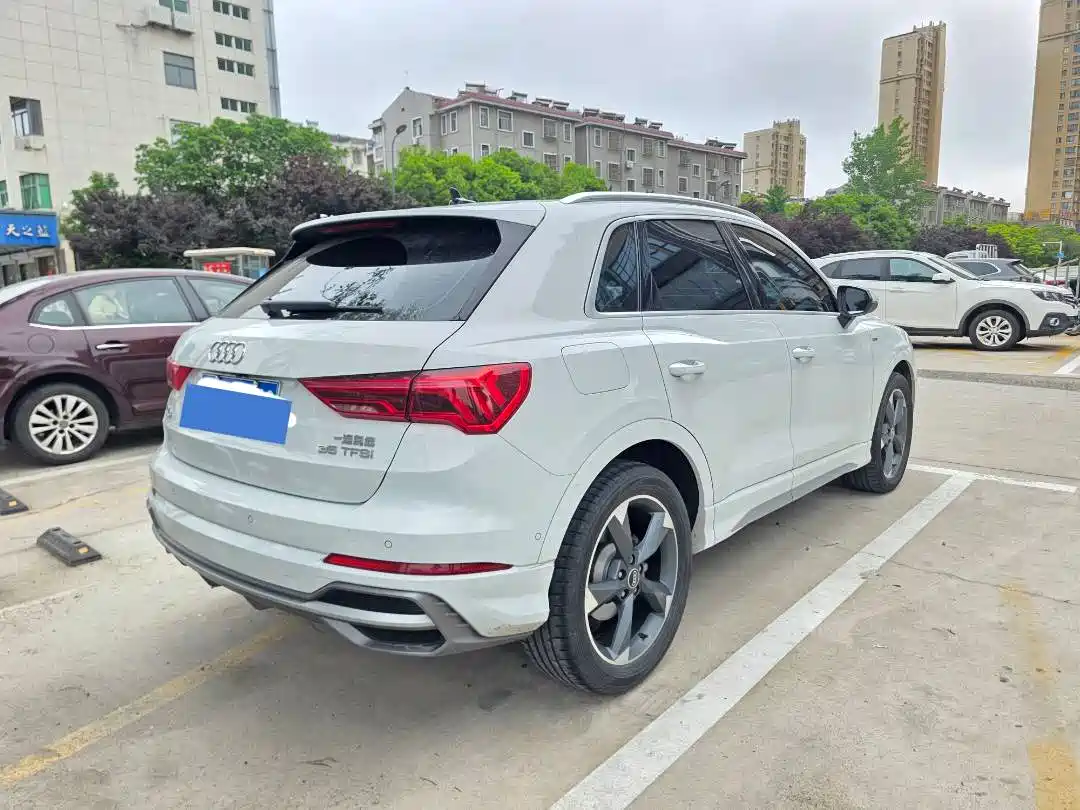 Audi Q3 2023 35 TFSI Fashion Dynamic (1.4T) фото 6