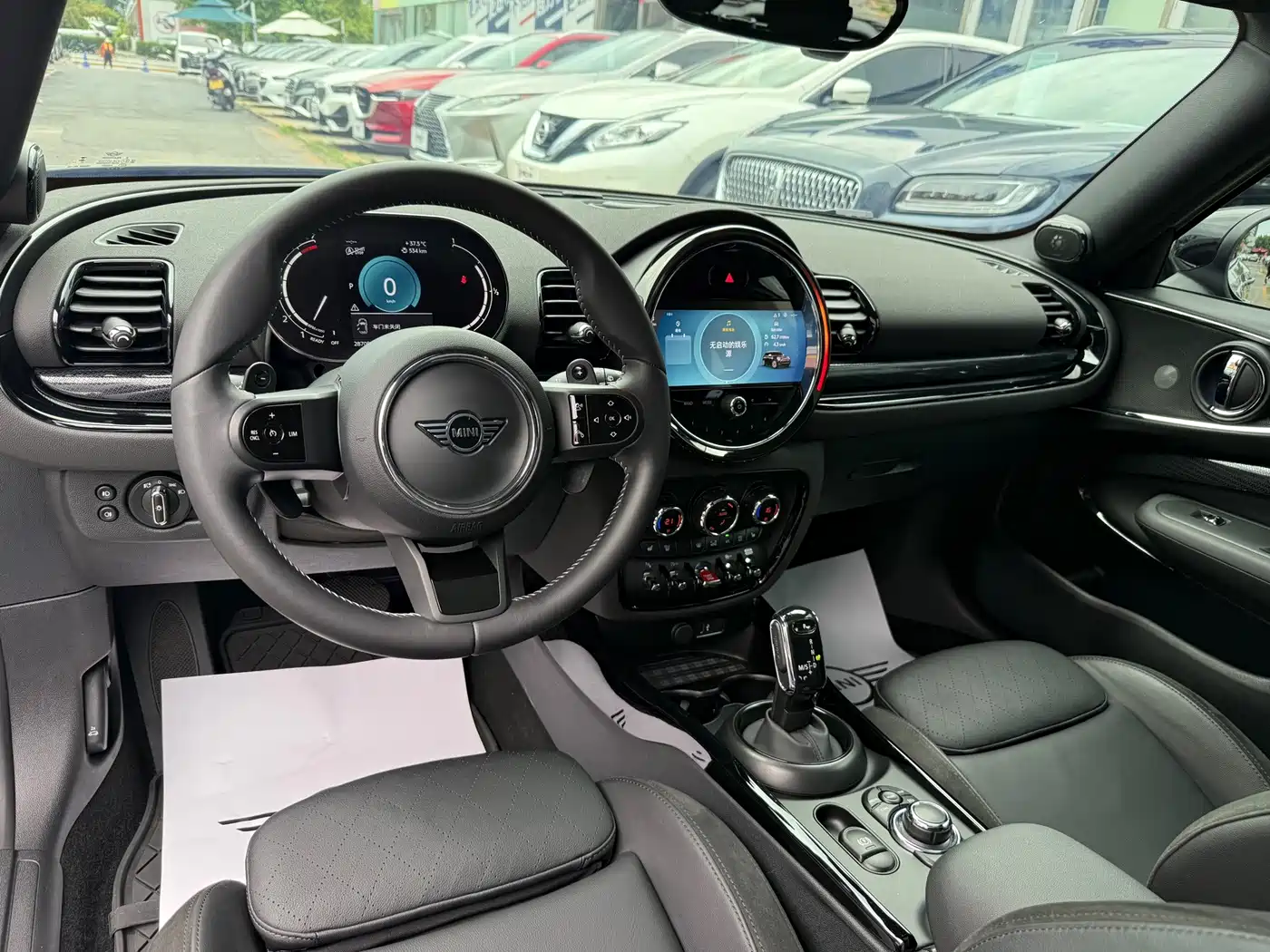 MINI CLUBMAN 2024 2023 2.0T COOPER S Connoisseur