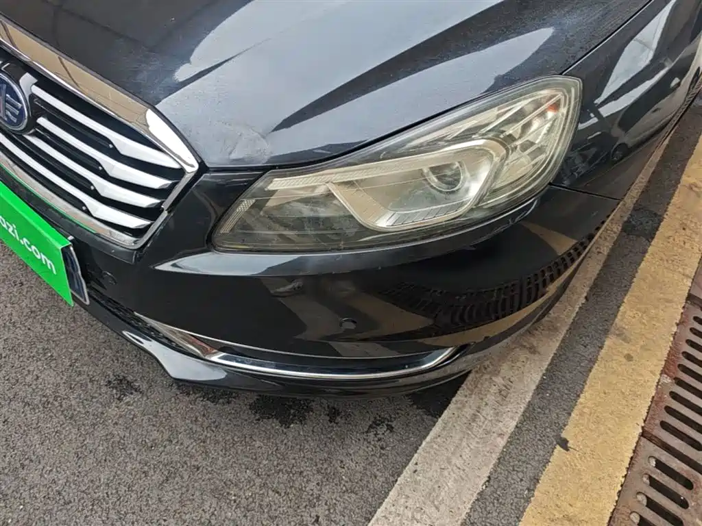 Besturn B70 2015 2014 2.0L Automatic Luxury