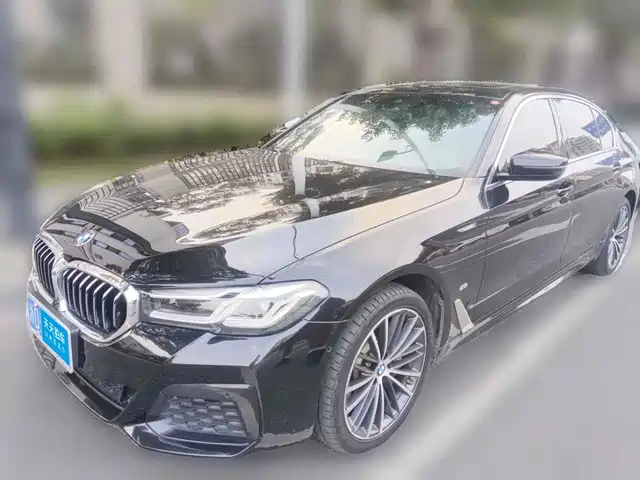 BMW 5 Series 2022 Facelift 530Li Leading M Sport Package — фото 1