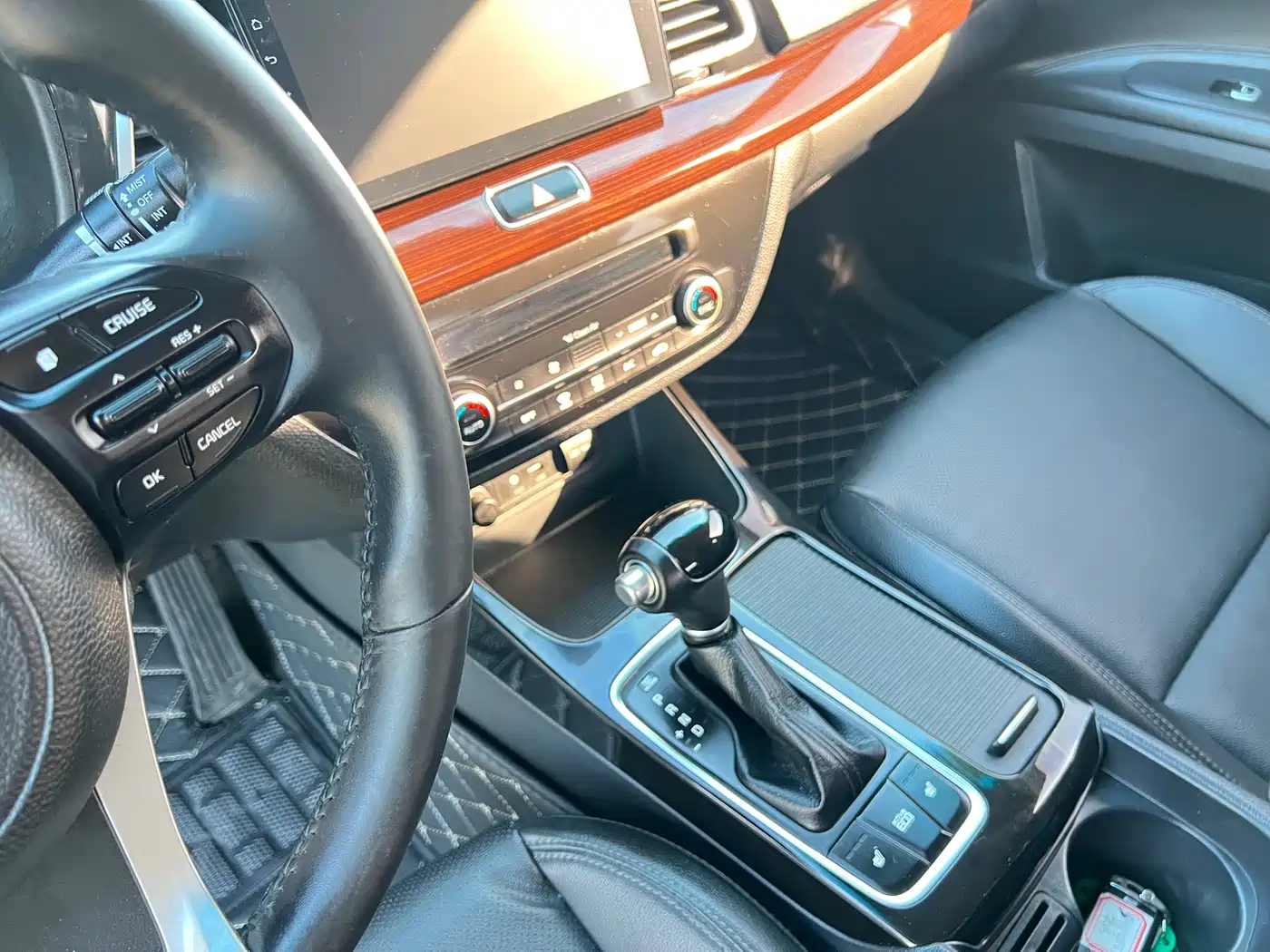 Kia K4 2015 1.8L Automatic DLX Special фото 10