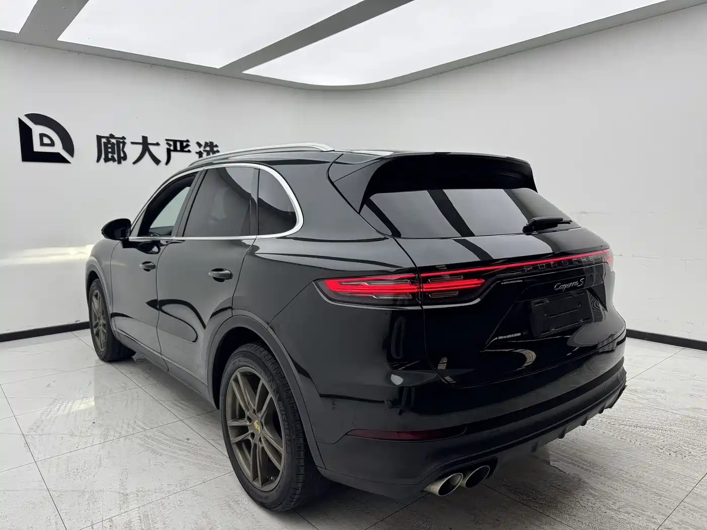 Porsche Cayenne 2018 Cayenne S 2.9T фото 17