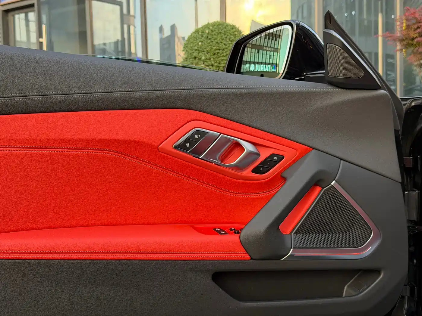 BMW Z4 2023 sDrive 25i M Sport Package фото 9