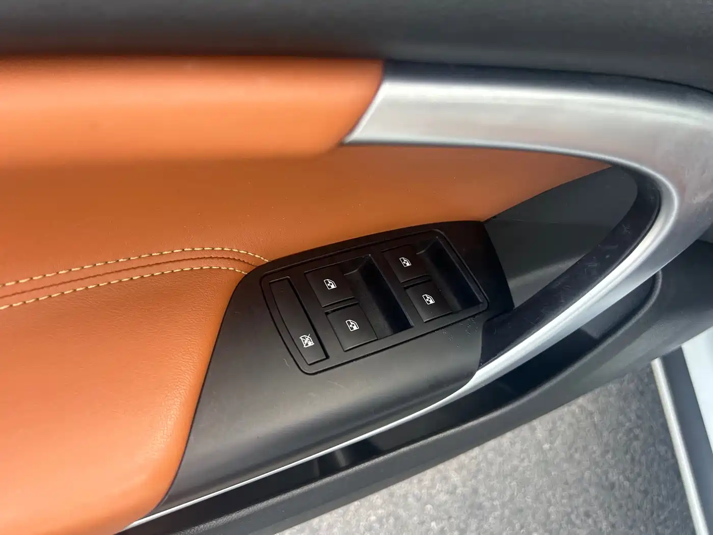 Buick Regal 2015 1.6T Elite Tech Edition фото 9