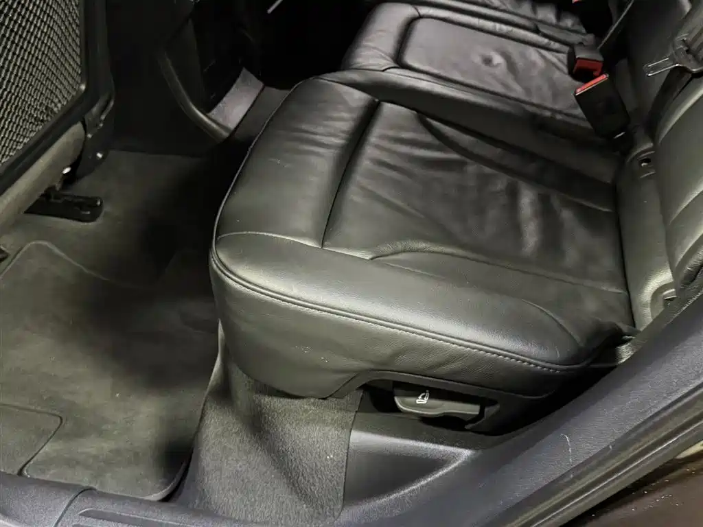 Audi Q5 2015 40 TFSI Technology фото 9
