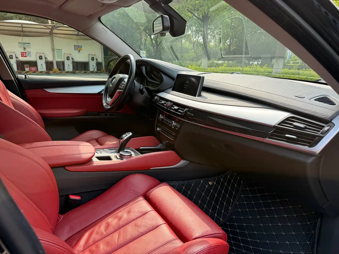 BMW X6 2015 xDrive35i Leading Type фото 16
