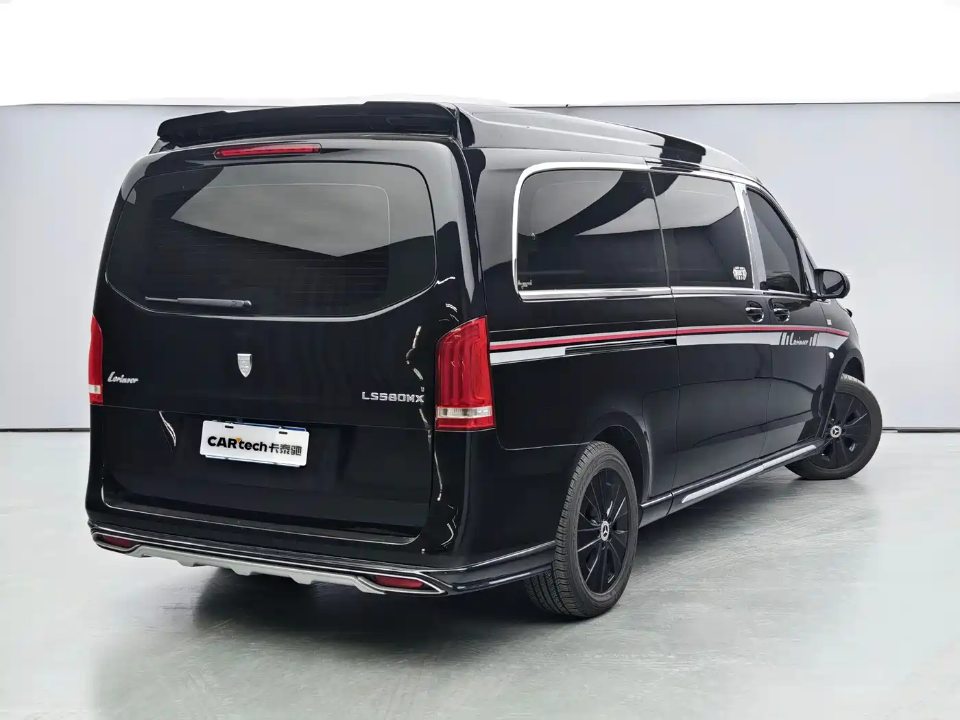 Mercedes-Benz Vito 2021 2.0T Business Edition 7-seater фото 4