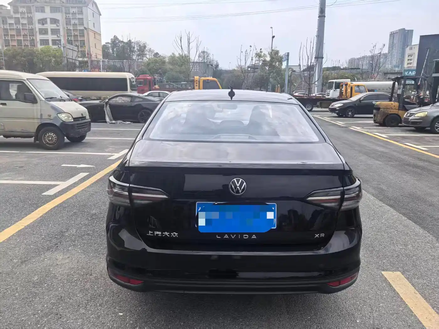 Volkswagen Lavida 2023 New Trend 1.5L Auto Aspiration Edition фото 4