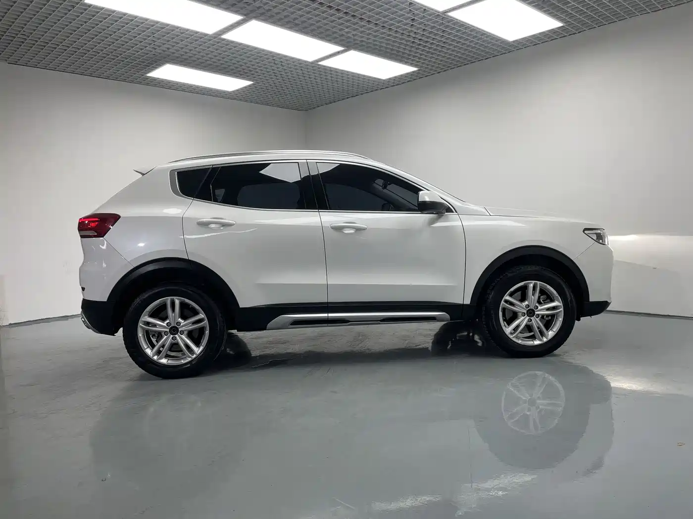 Haval H4 2019 Red Label 1.5GDIT DCT Luxury Smart Connect Edition фото 6