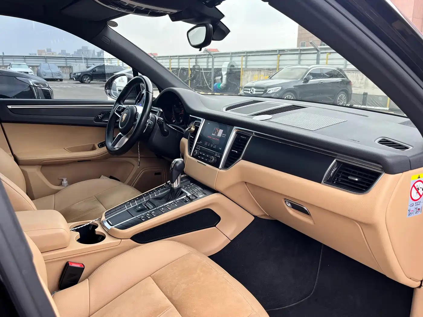 Porsche Macan 2017 Macan 2.0T фото 16