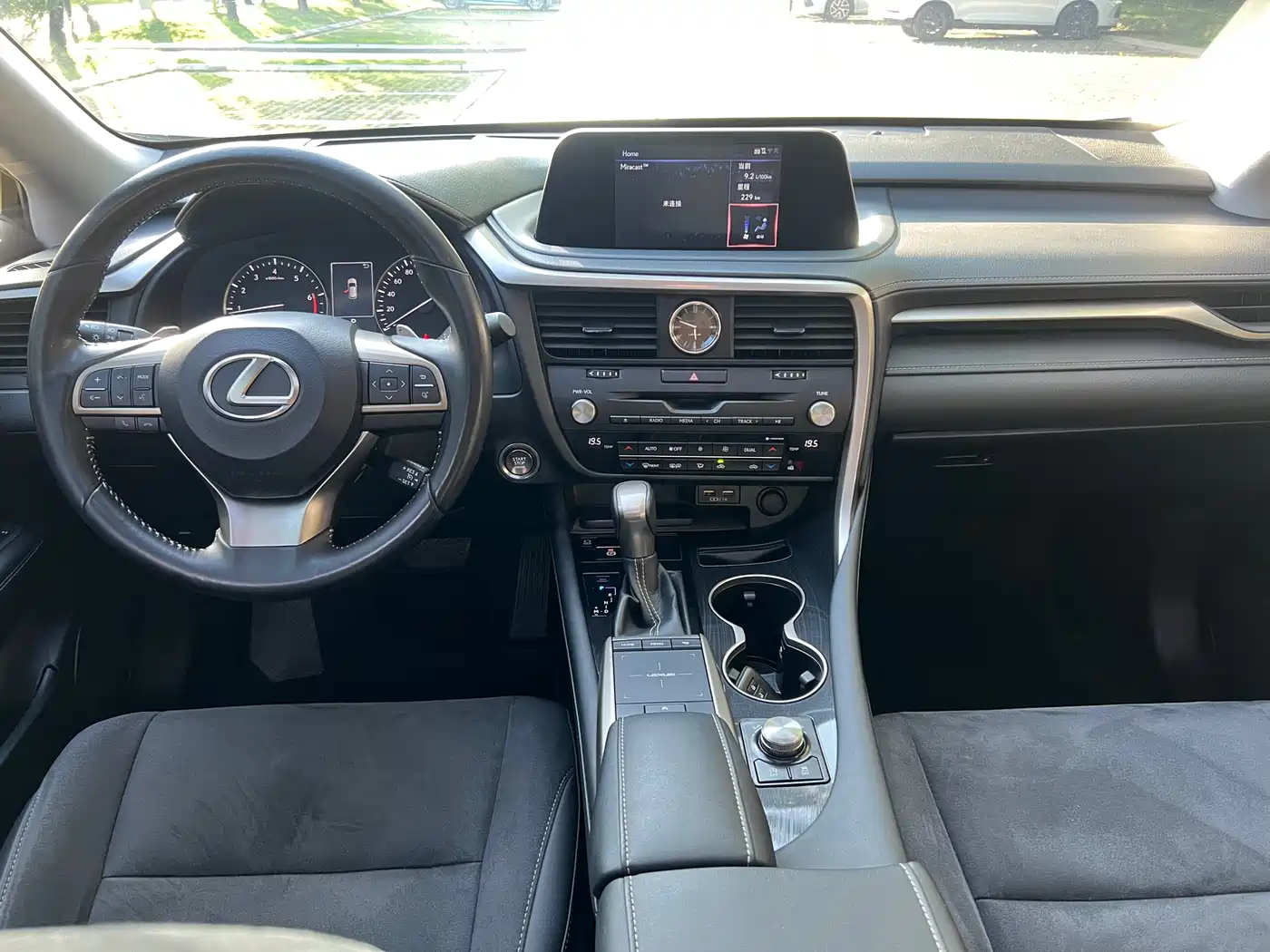 LEXUS RX