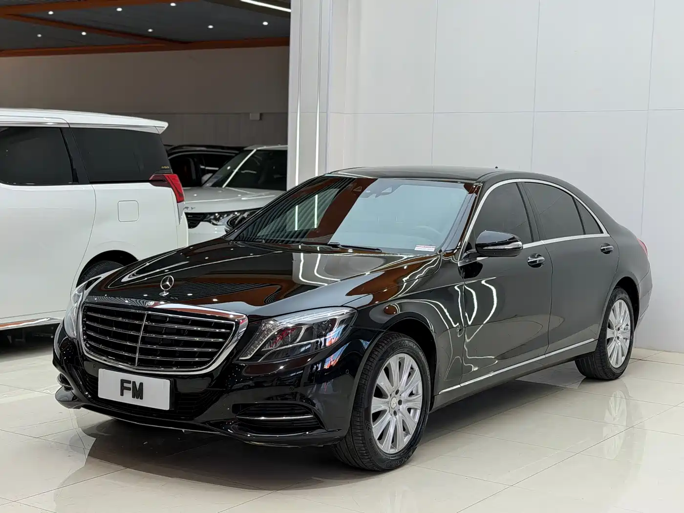 Mercedes-Benz S-Class 2014 S 320 L Business фото 2