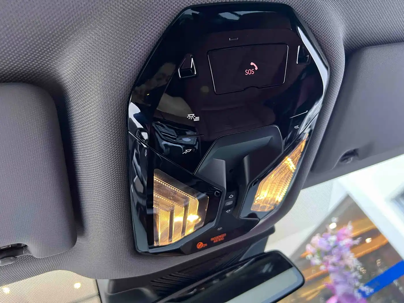 BMW 5 Series 2025 530Li Leading M Sport Package фото 15
