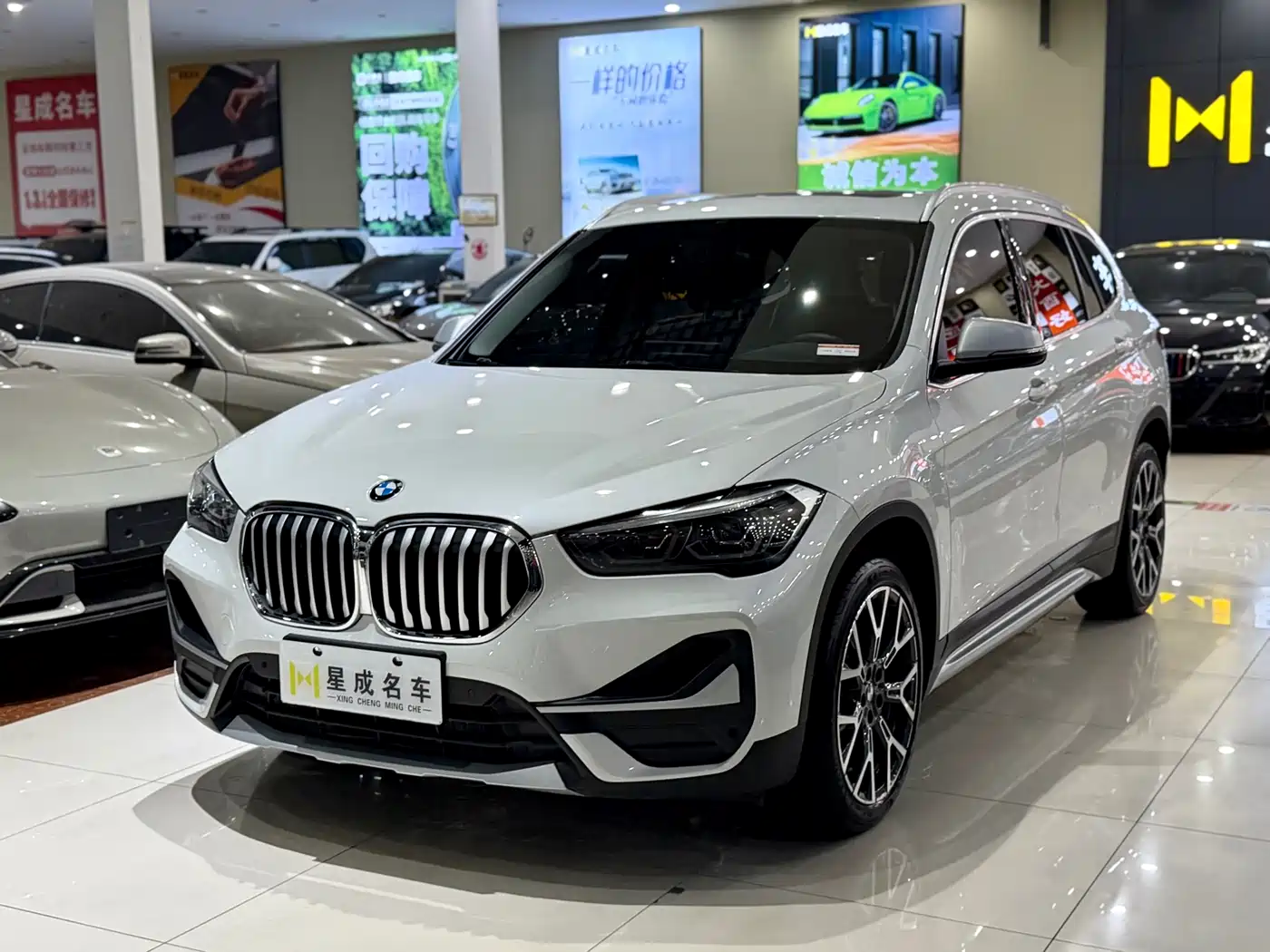 BMW X1