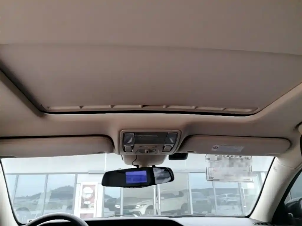 Hongqi H7 2018 2.0T Flagship Edition фото 18