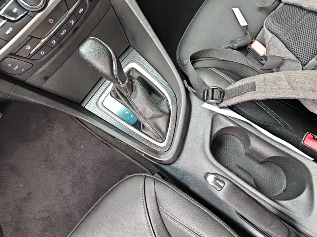 Фото 14 - Buick Excelle