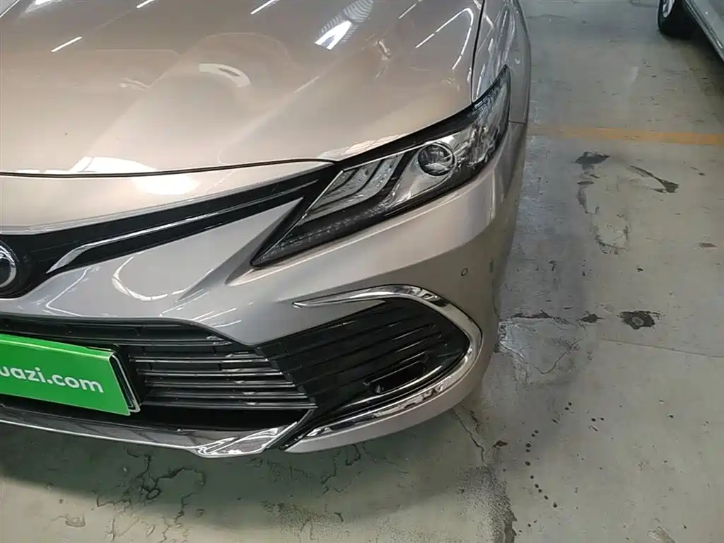 Toyota Camry 2023 2.0G Luxury Edition фото 24