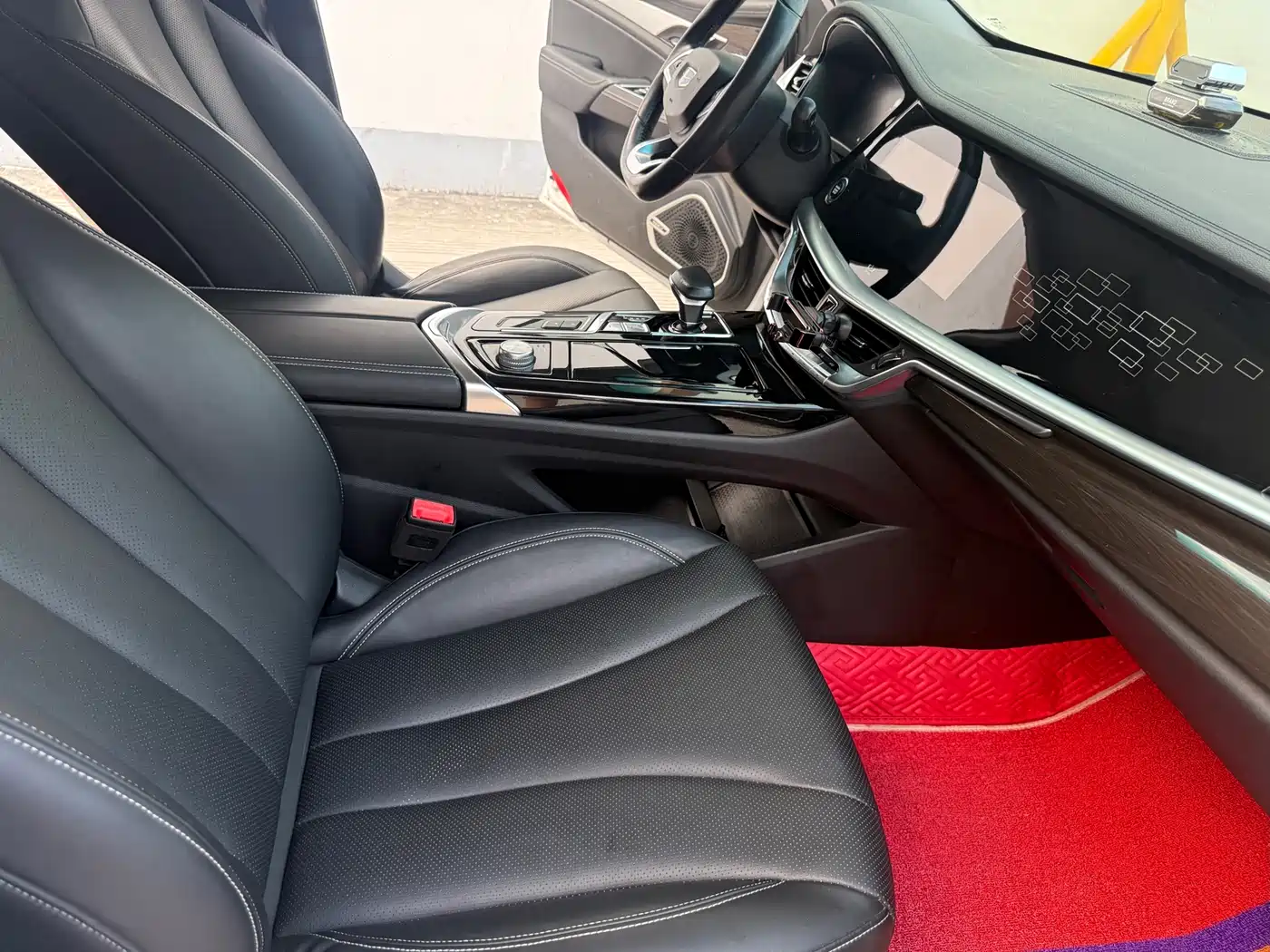Geely Borui 2018 2018 1.5T MHEV Premium Edition