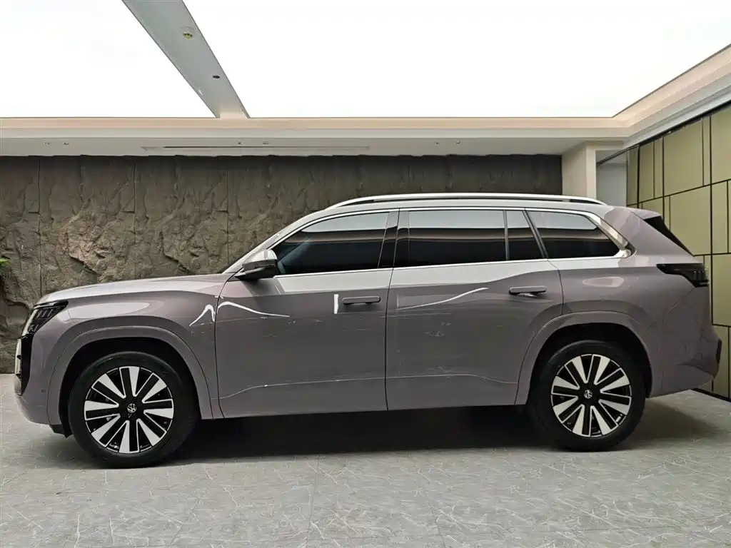 VOLKSWAGEN TOURANG