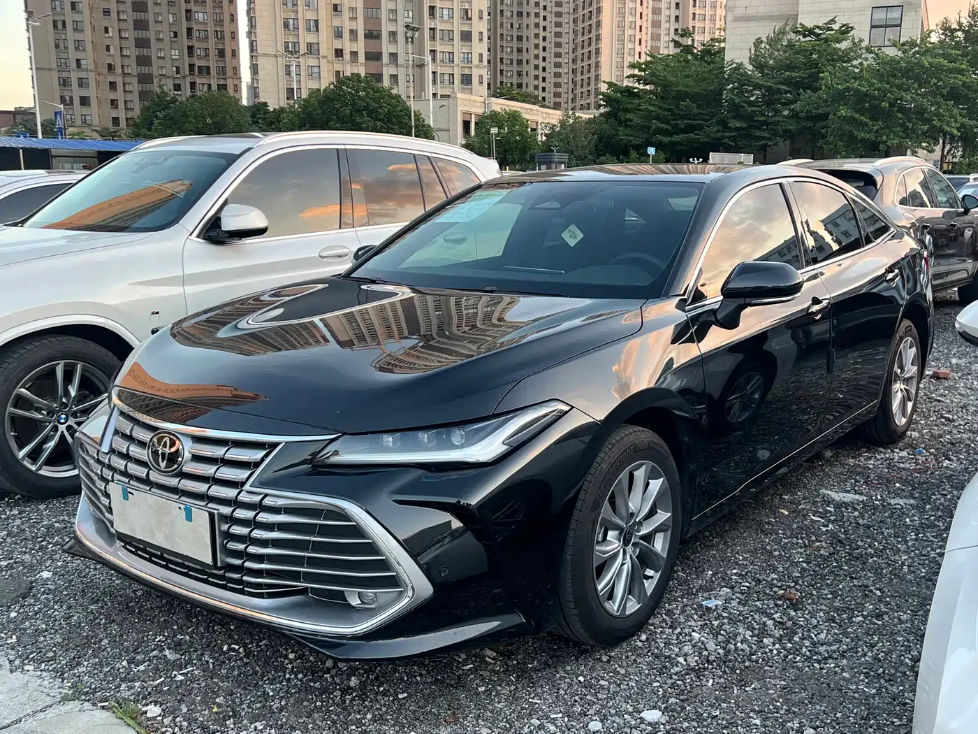 Toyota Avalon 2024 Model 2.0L Progressive Edition фото 3