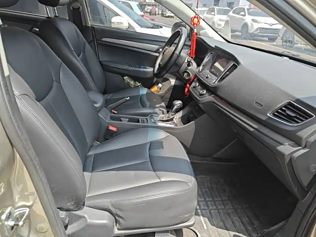 Roewe 360 2016 2015 1.5L Automatic Luxury