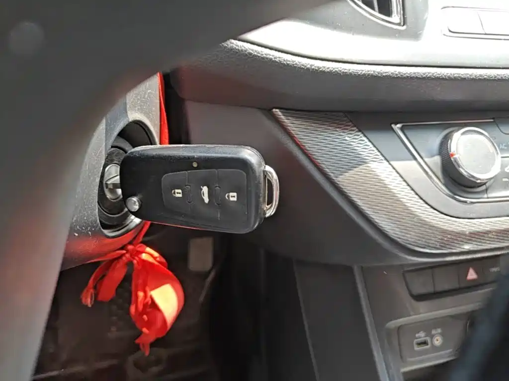 Roewe 360 2016 2015 1.5L Automatic Luxury