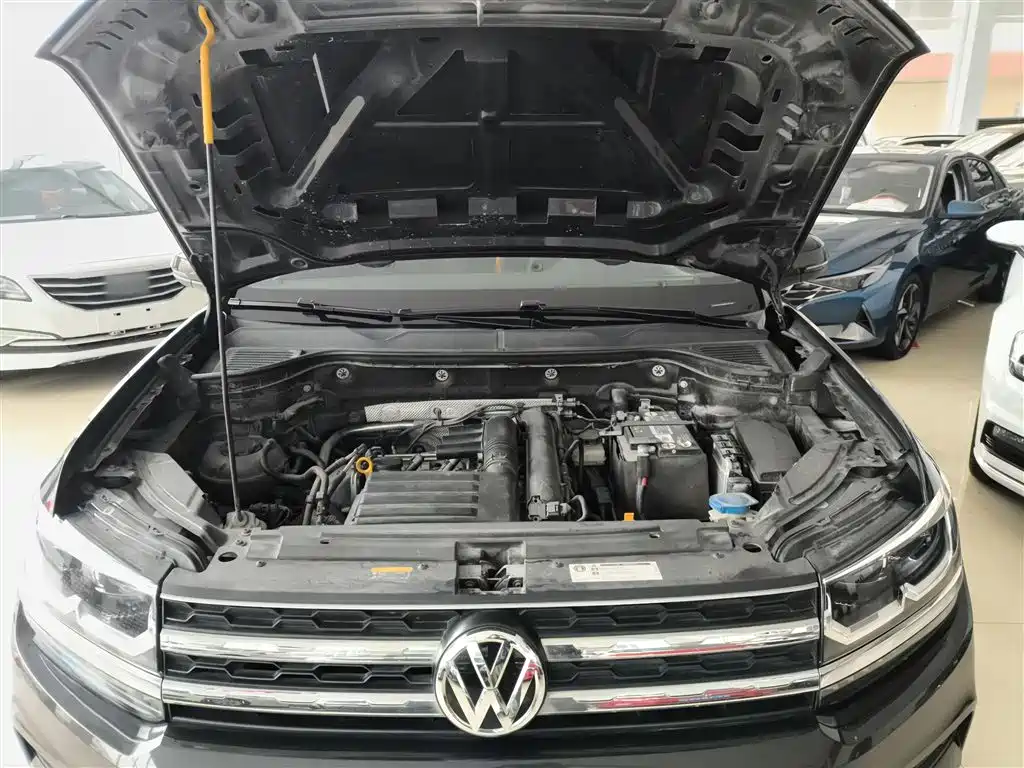 Volkswagen Tharu 2020 280TSI 2WD Luxury Edition China VI фото 20