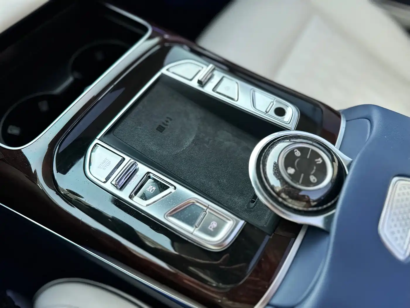 Hongqi Guoya 2024 3.0T V6 Version фото 19