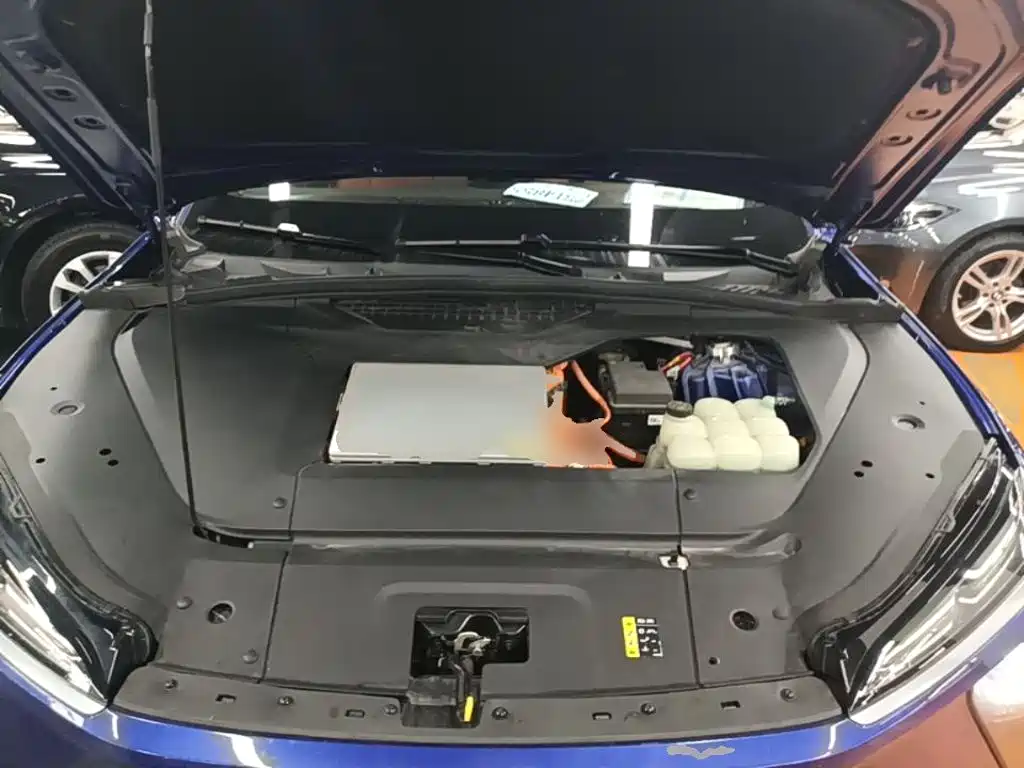 Фото 20 - NIO EC6