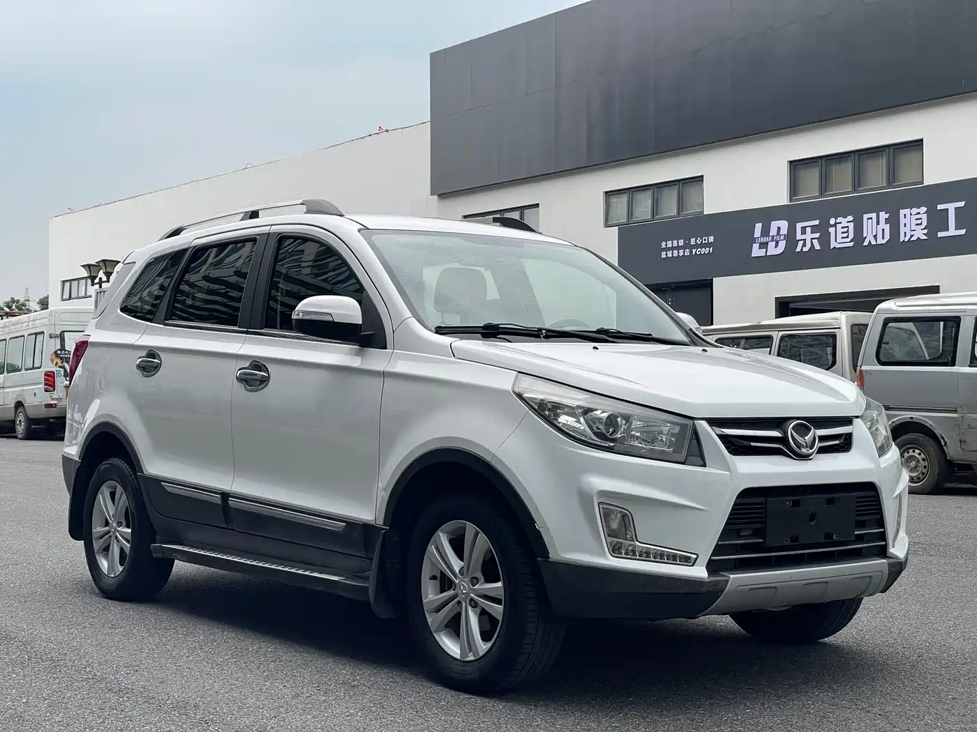 Photo 3 - BAIC Huansu S3