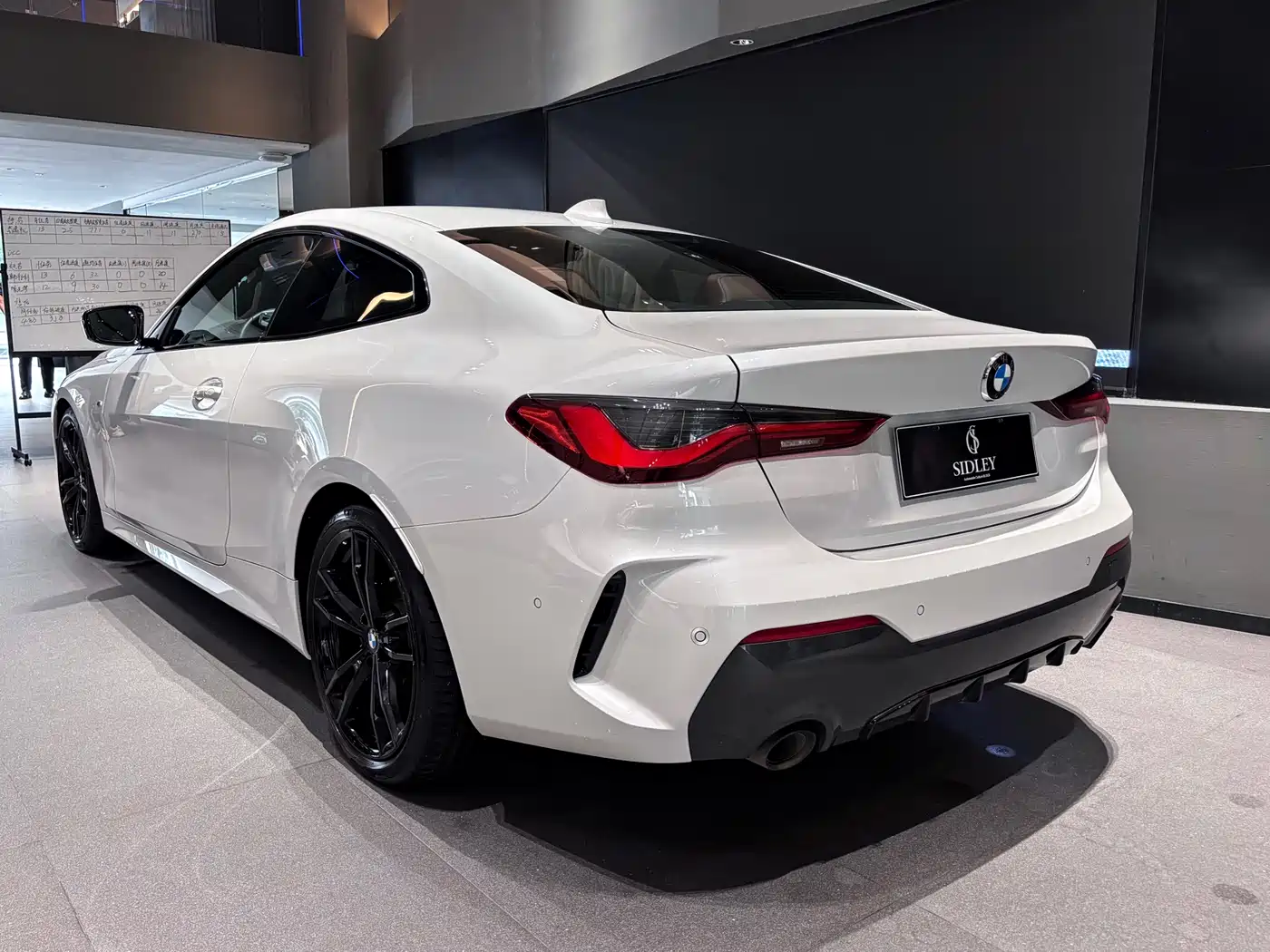 BMW 4 Series 2021 425i M Sport Black Night Edition фото 4