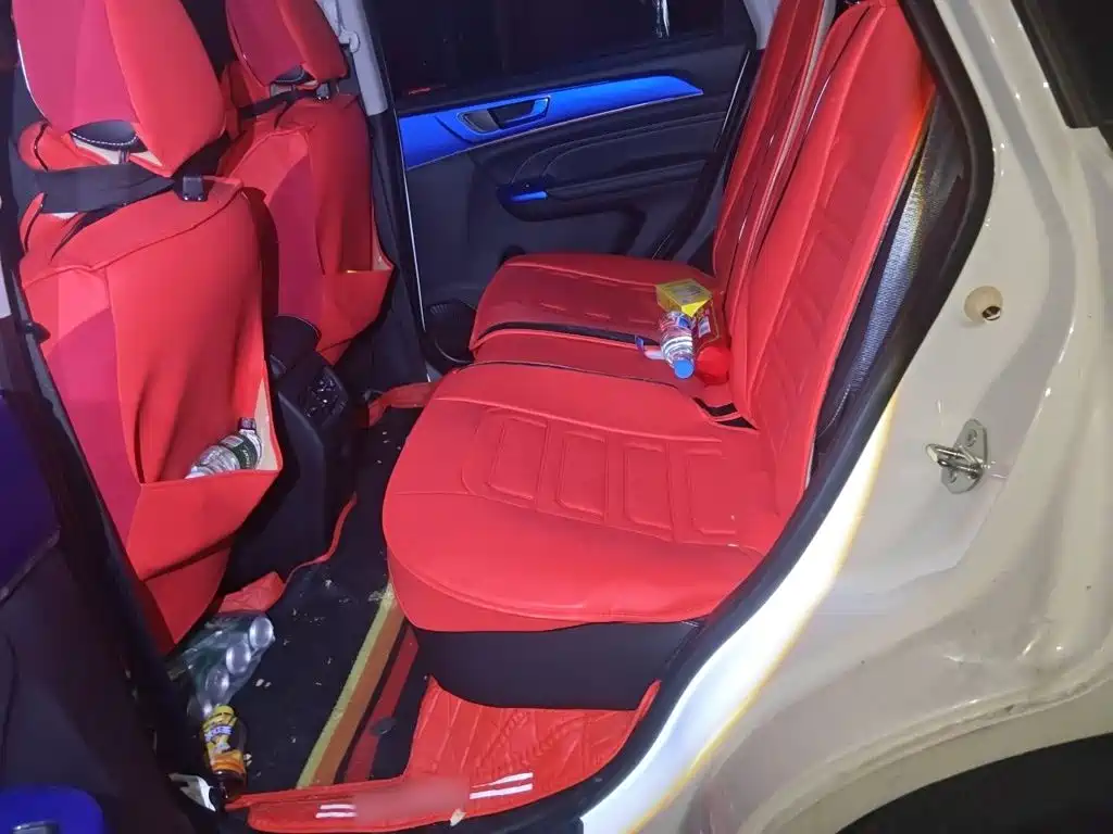 Фото 13 - Haval M6