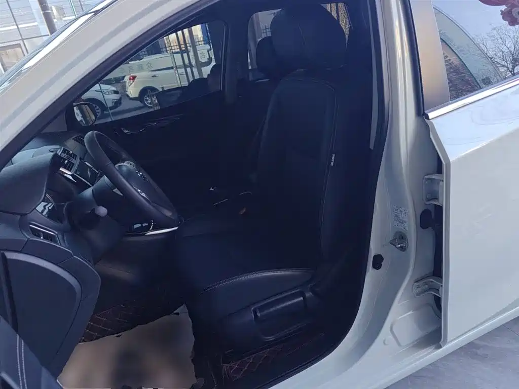 Nissan Tiida 2023 2024 1.6L CVT Smart Drive Edition
