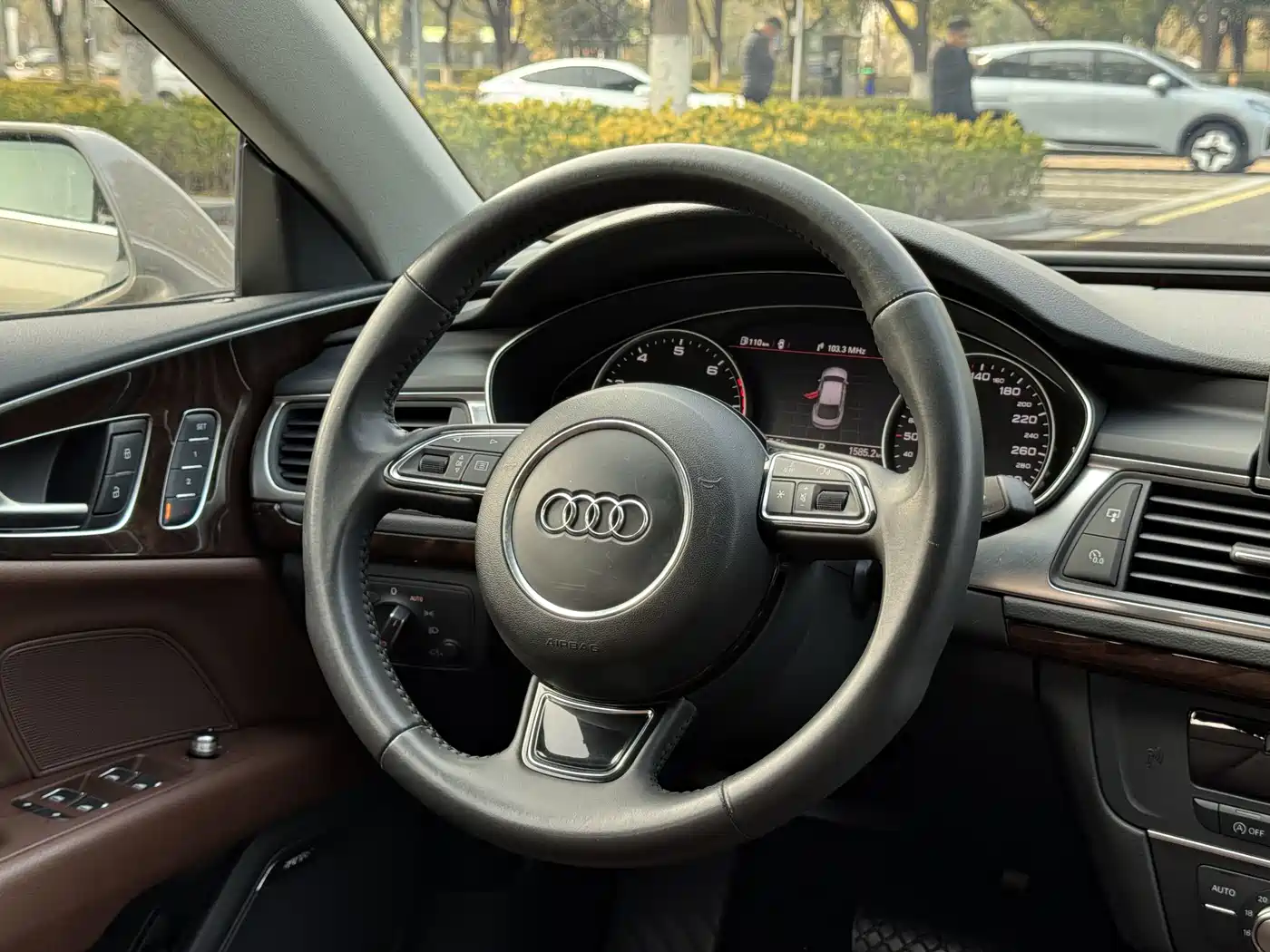 Audi A7 2012 3.0TFSI quattro Comfort фото 9