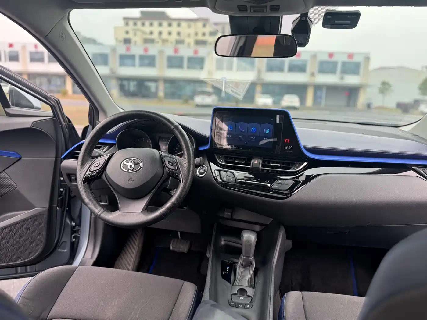 Toyota C-HR 2021 2.0L Comfort Edition фото 10