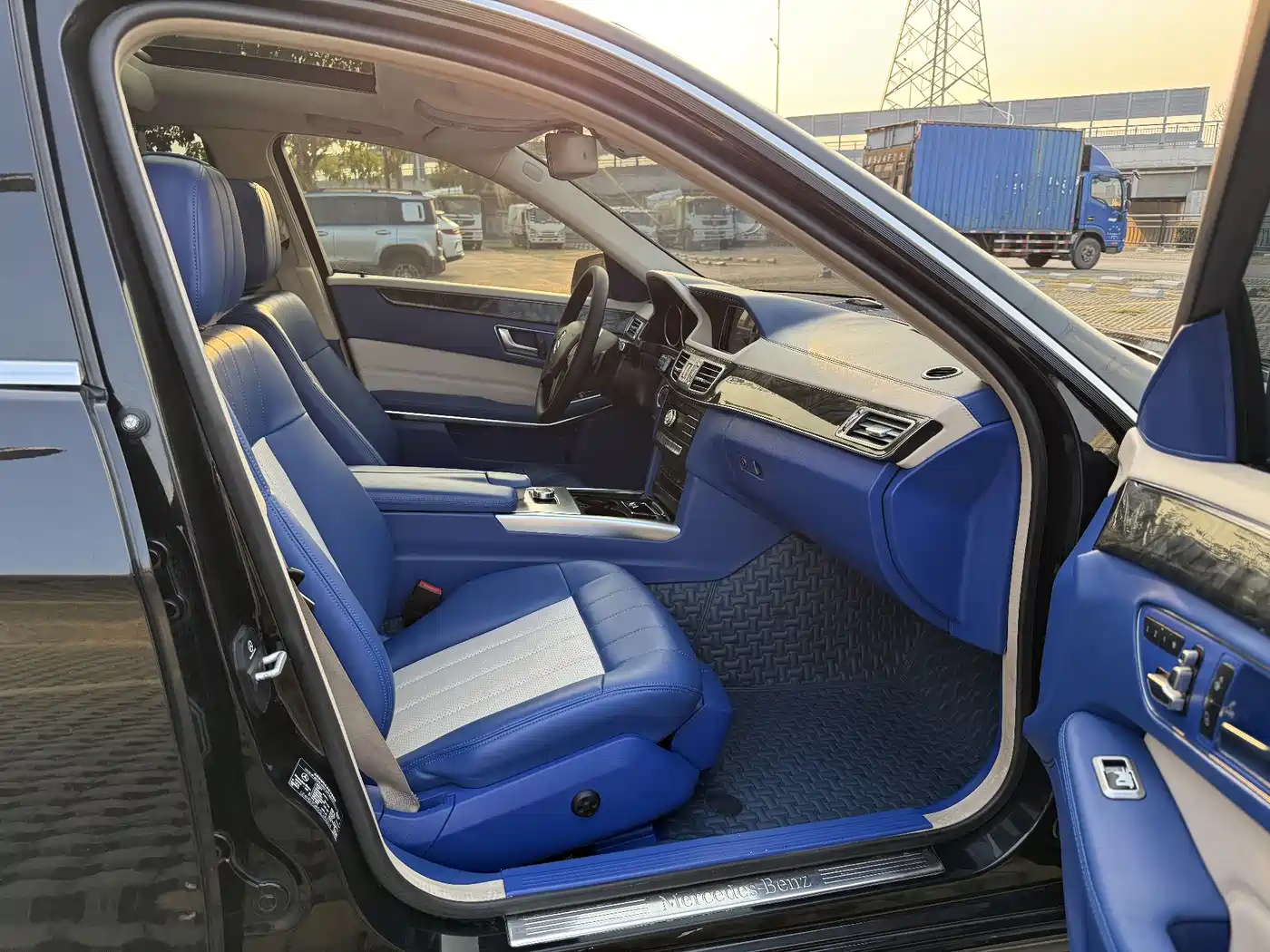 Mercedes-Benz E-Class 2015 Facelift E 260 L фото 12