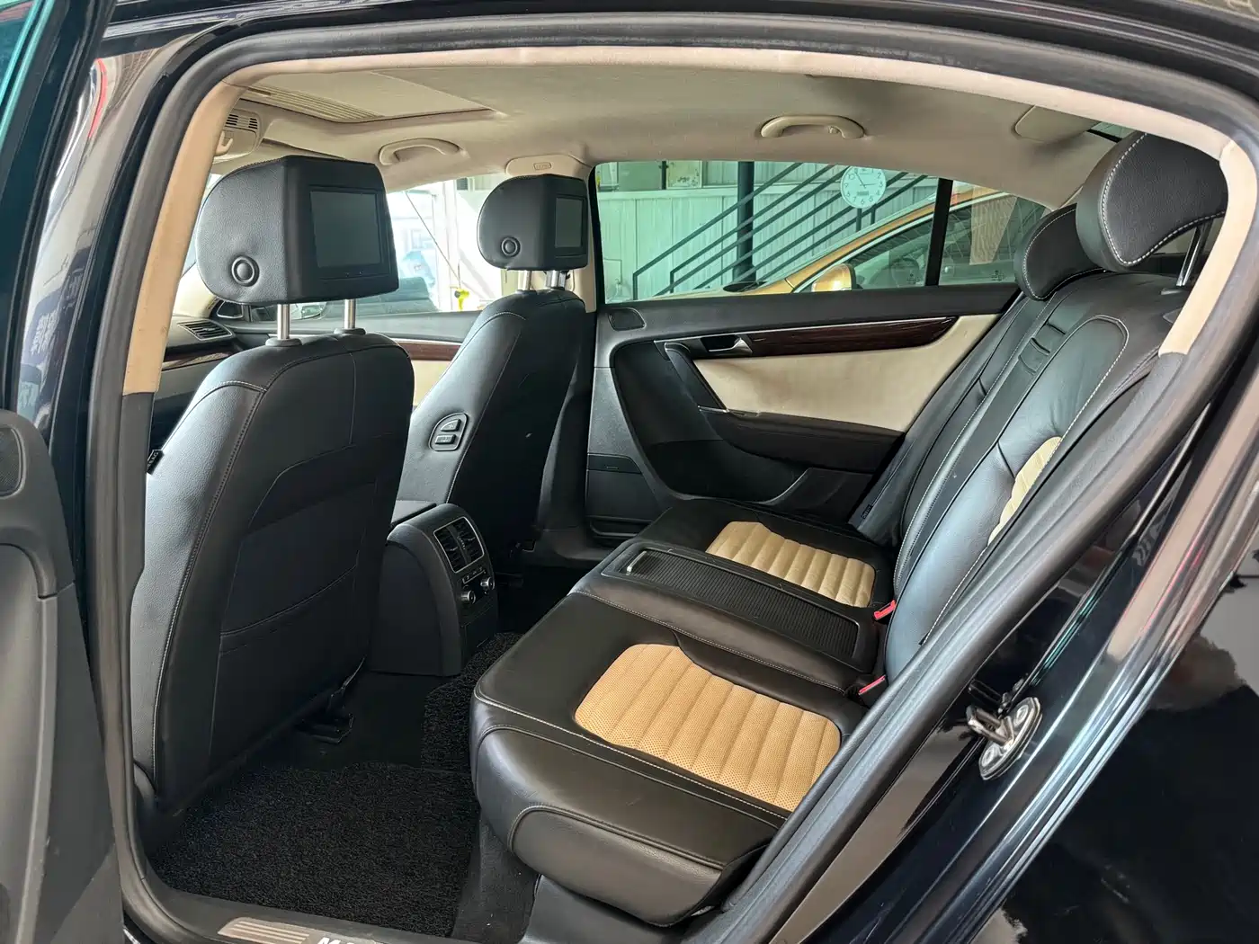 Volkswagen Magotan 2012 3.0FSI Flagship фото 8
