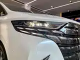 Фото 5 - Toyota Alphard