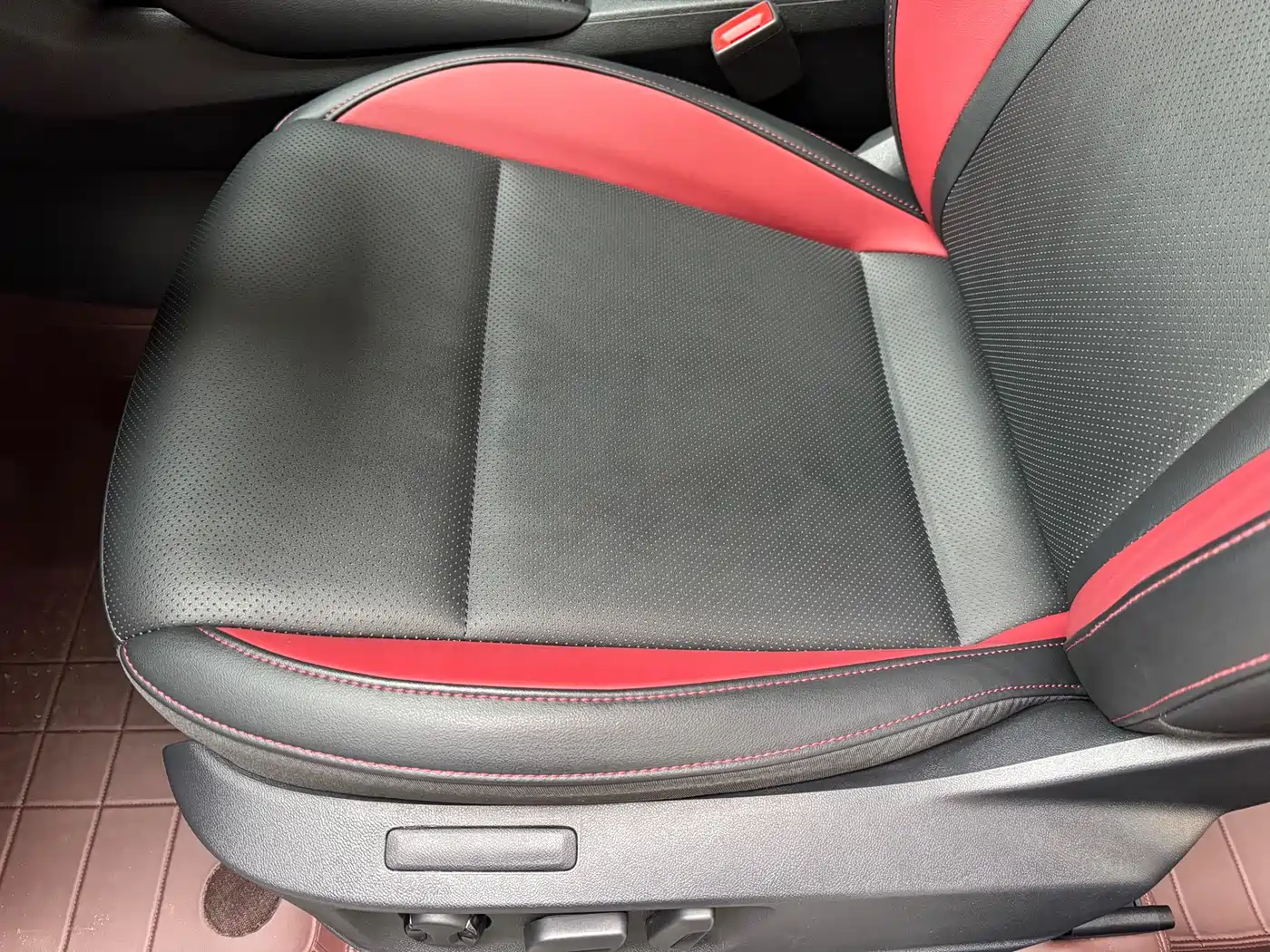Škoda Karoq 2022 TSI280 Premium фото 15