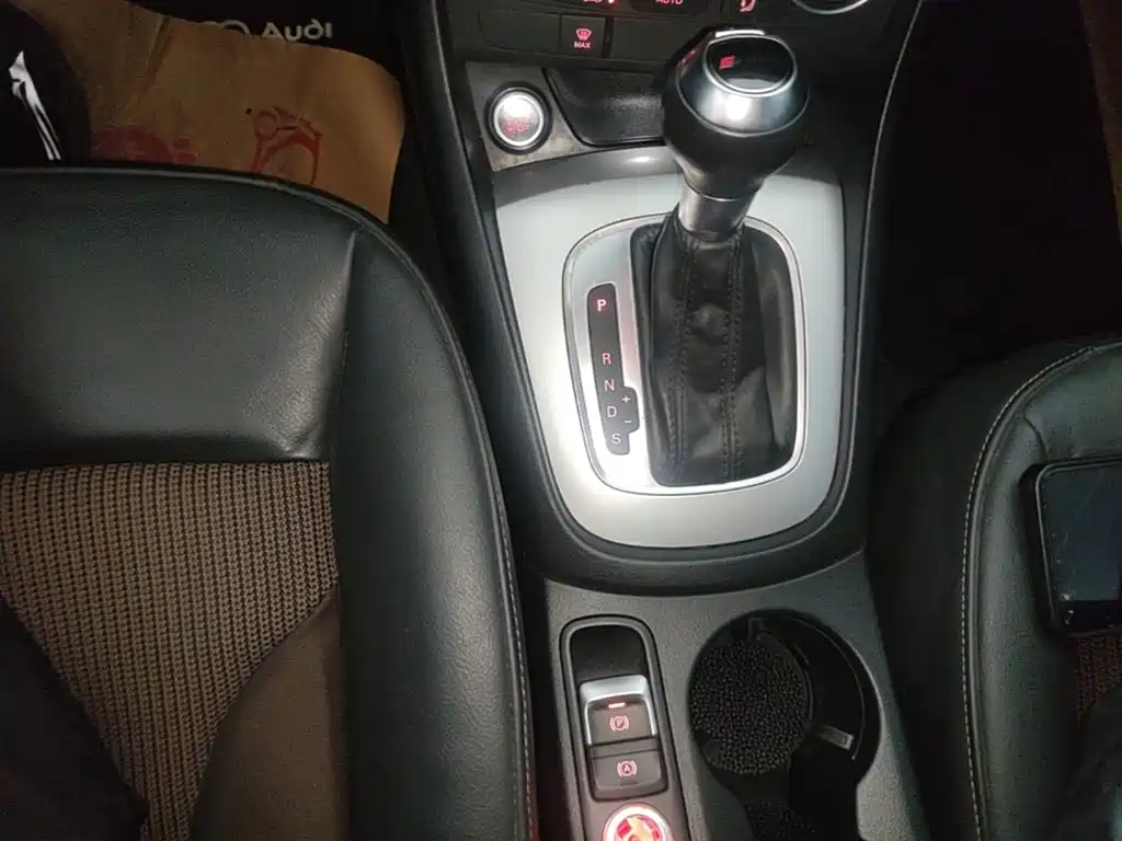 Фото 14 - Audi Q3