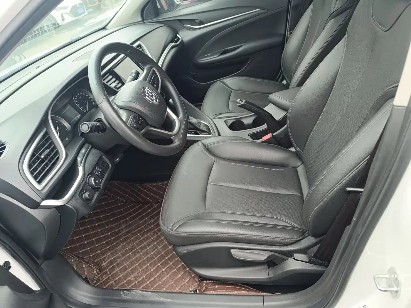 Buick Excelle 2021 Exemplar 1.5L Auto Progressive фото 4
