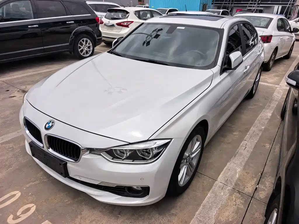 BMW 3 Series 2016 320Li Fashion Model