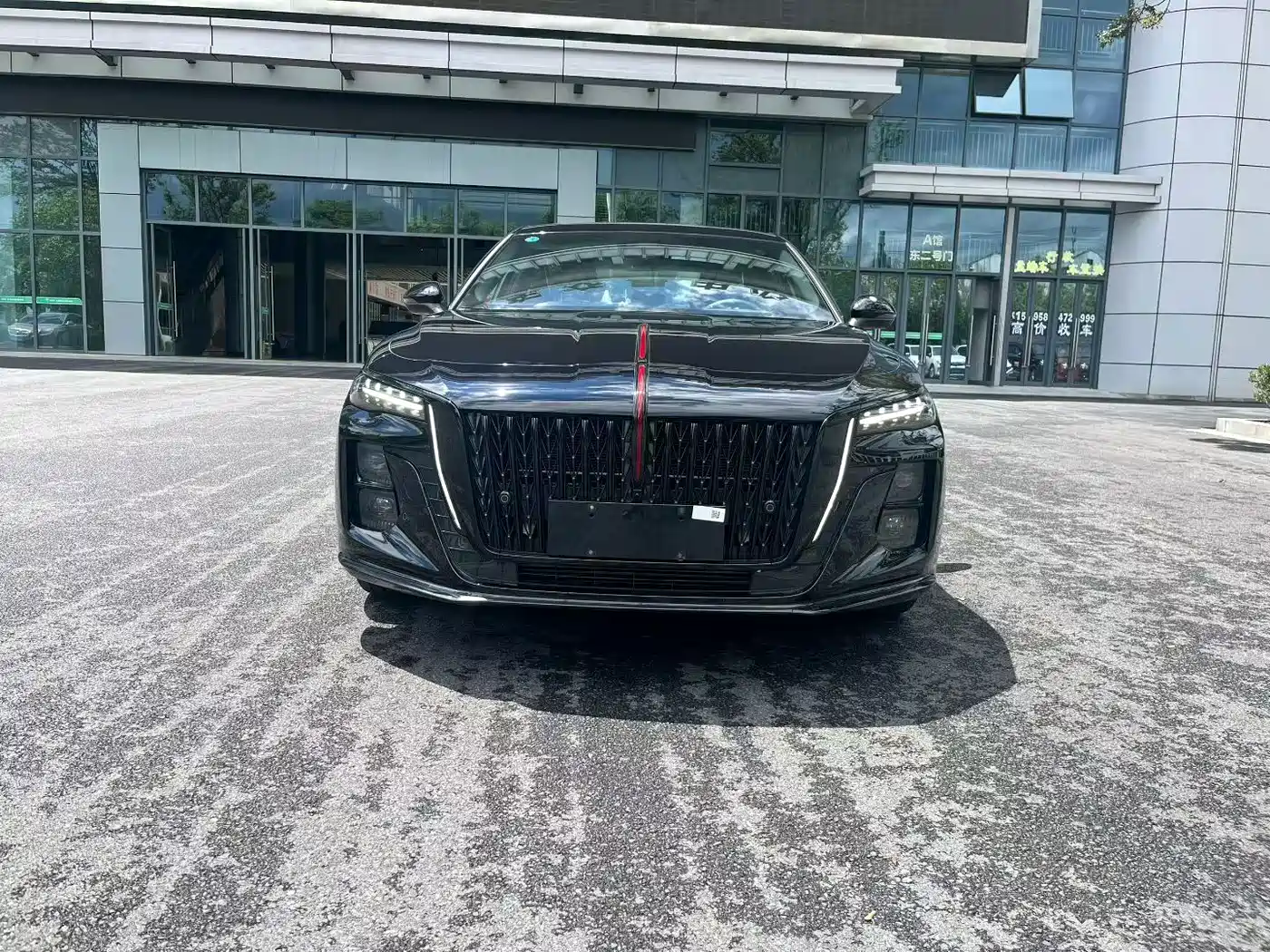 2026 Hongqi H5