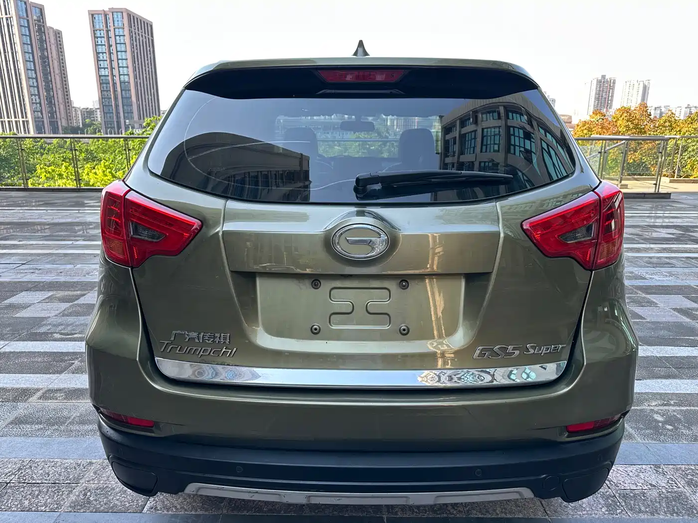 GAC Trumpchi Trumpchi GS5 Super 2015 2.0L Automatic 2WD Luxury Navigation Edition фото 5