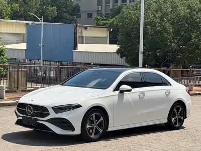Mercedes-Benz A